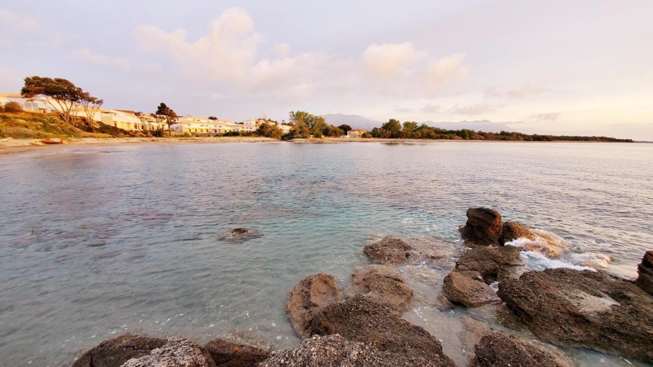 Residence Marina Di Bravone Linguizzetta Buitenkant foto